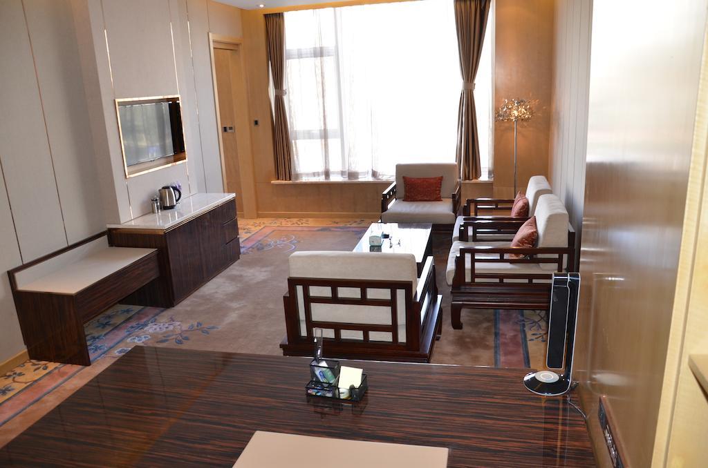 Beijing Palace International Hotel Room photo
